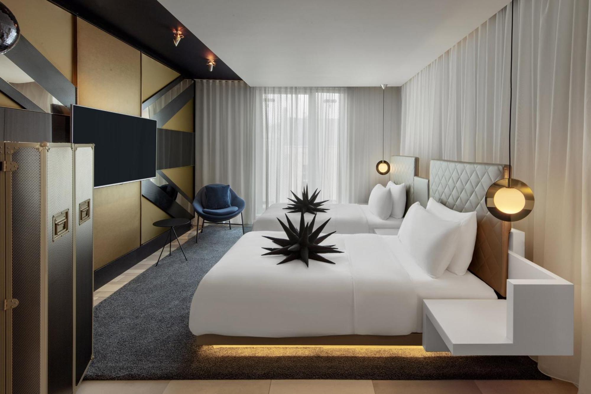 ดับเบิลยู ลอนดอน - เลสเตอร์ สแควร์ Hotel ภายนอก รูปภาพ